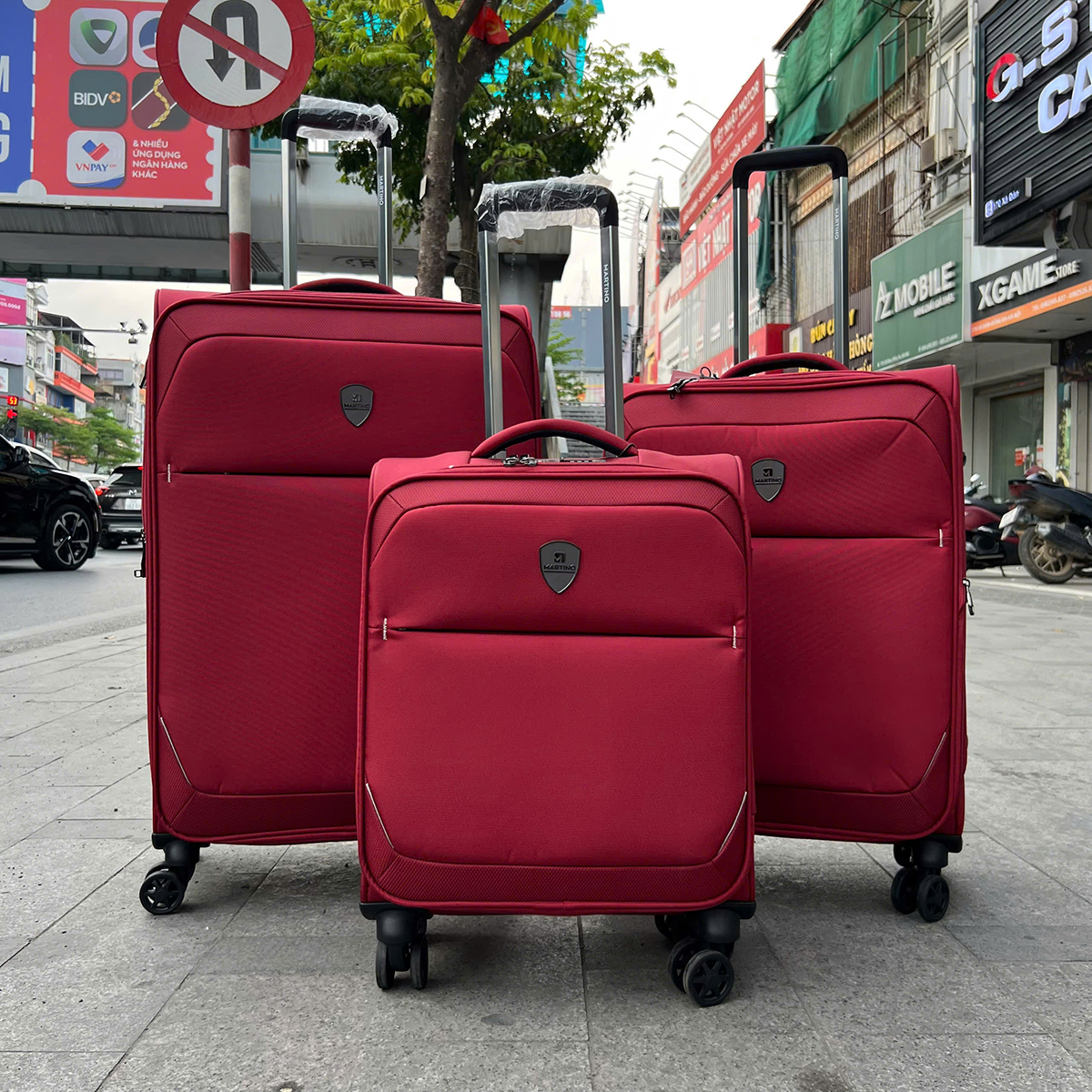 Vali kéo cỡ đại Martino M090 size 28 inch